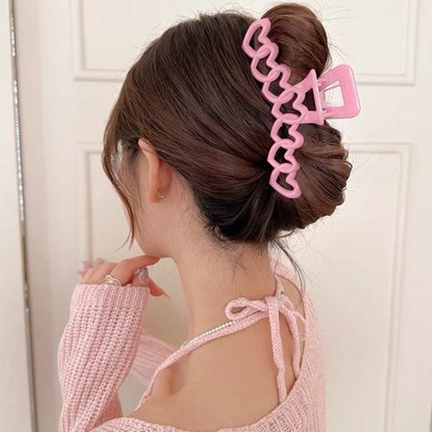 Heart-Shaped Hair Clips – Fun & Feminine Accessories