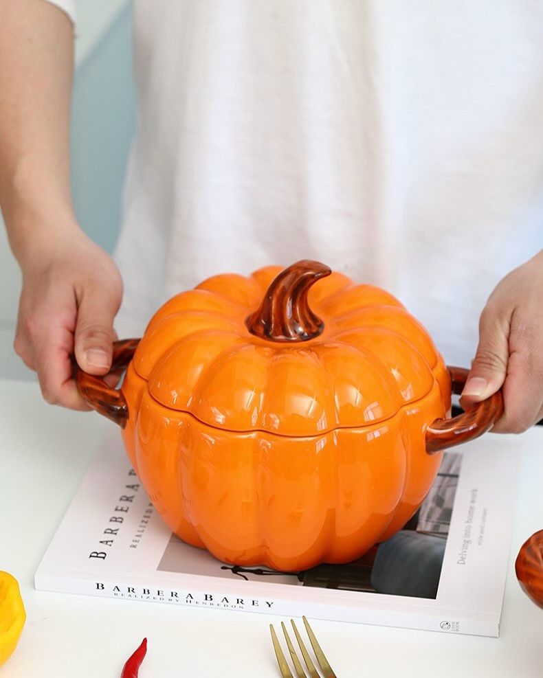 Pumpkin Ceramic Casserole — Cozy Fall Cooking Essential