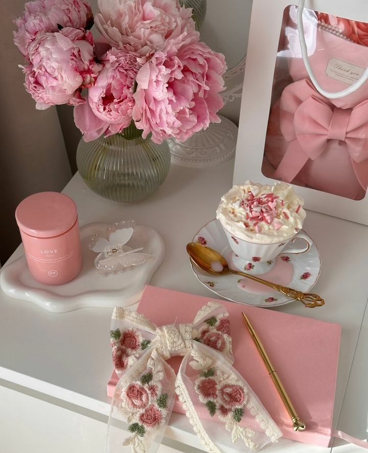 Floral Afternoon Tea Cup and Saucer – Elegant Afternoon Tea Set