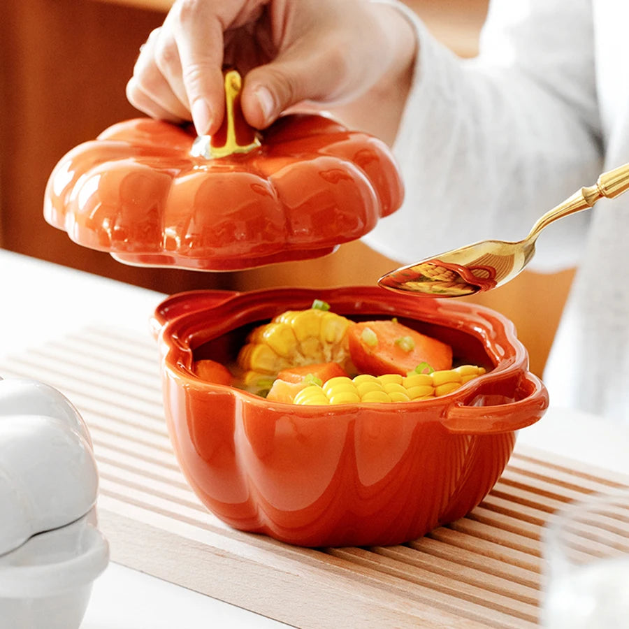 Pumpkin Ceramic Bowl — Cozy Fall Tableware with Golden Stem Lid