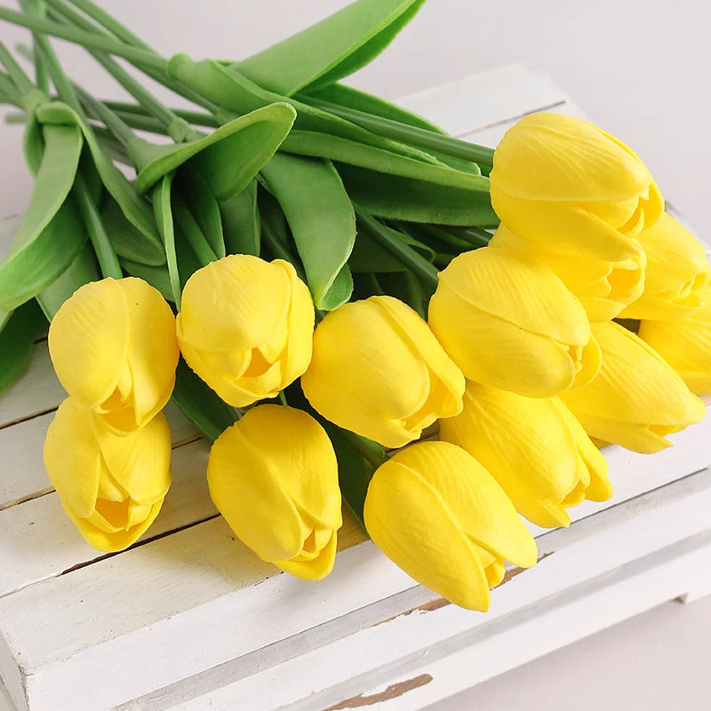 Artificial Tulip Flower Bouquet – Soft Stem Decoration for Home, Weddings & Events