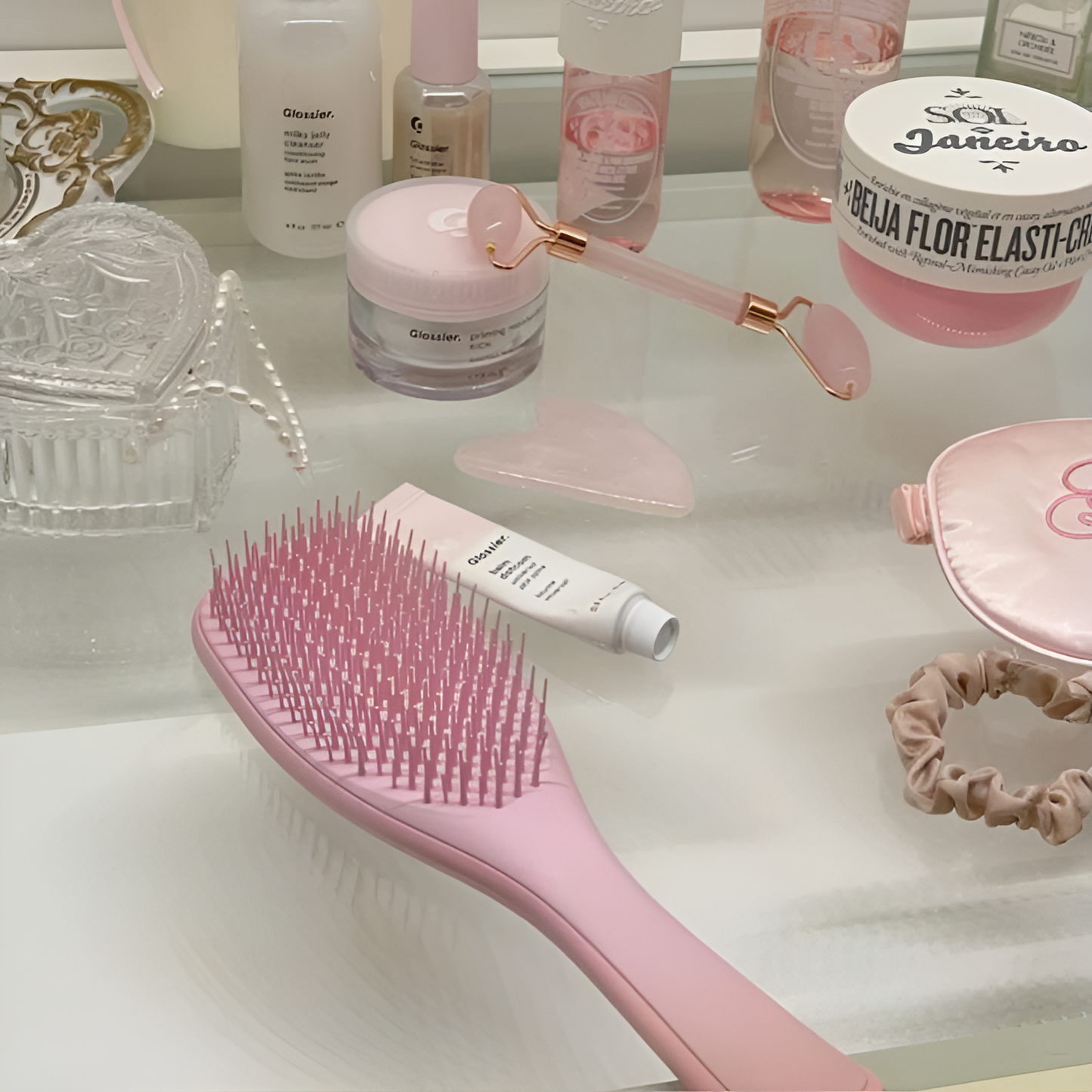 Anti-Knotting Scalp Massage Hair Brush – Detangle with Ease and Style